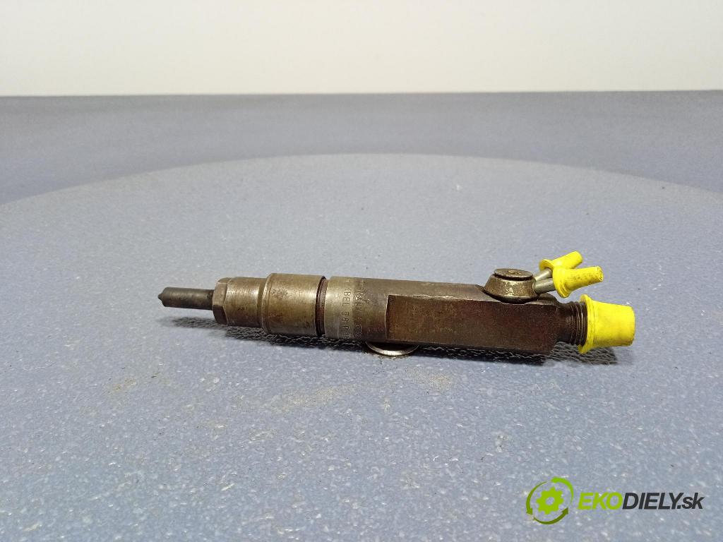 Audi A6 1997 vstrek 046130201F