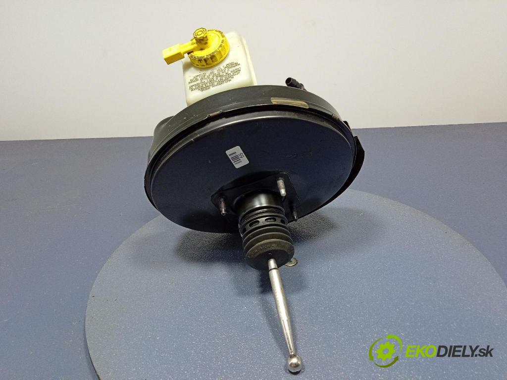 Audi A3 2001 servo Brzdní: 1J1614105R