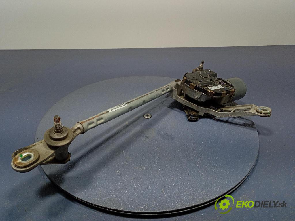 Audi A4 2016 mechanismus motorek Stěrače: před 8W1955023A