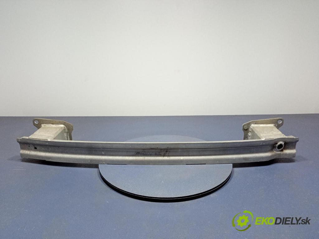 Audi A4 2016 výztuha narazník Zad: 8W0807309