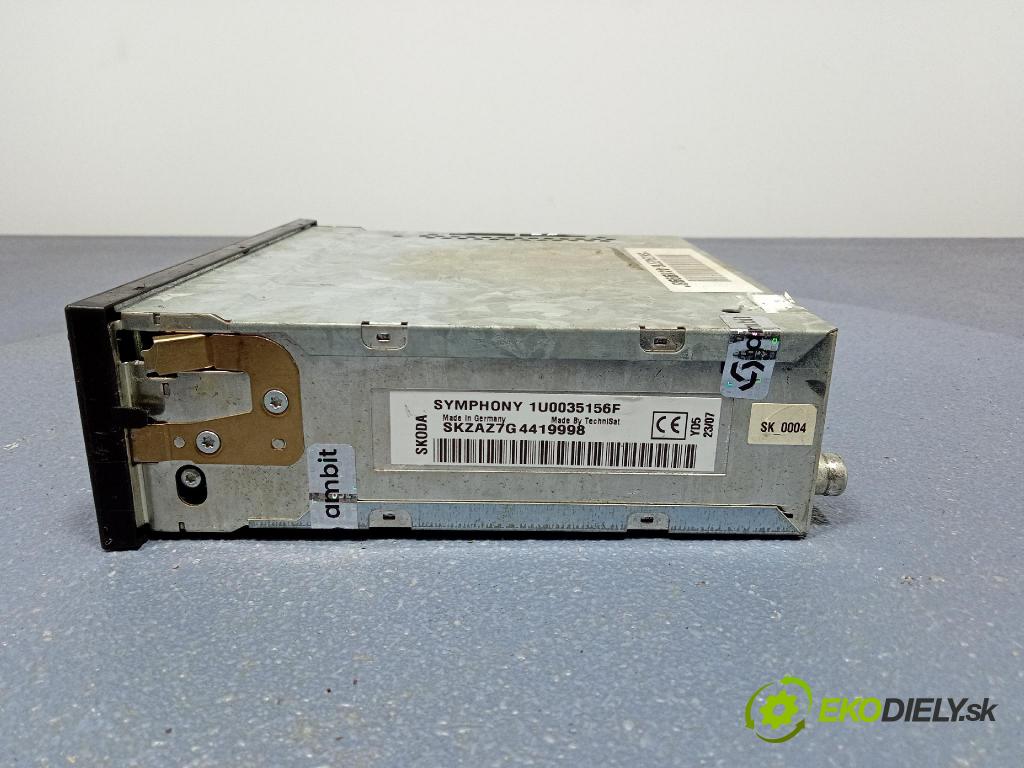 Skoda Superb 2007 Radio I Navigácia: 1U0035156F