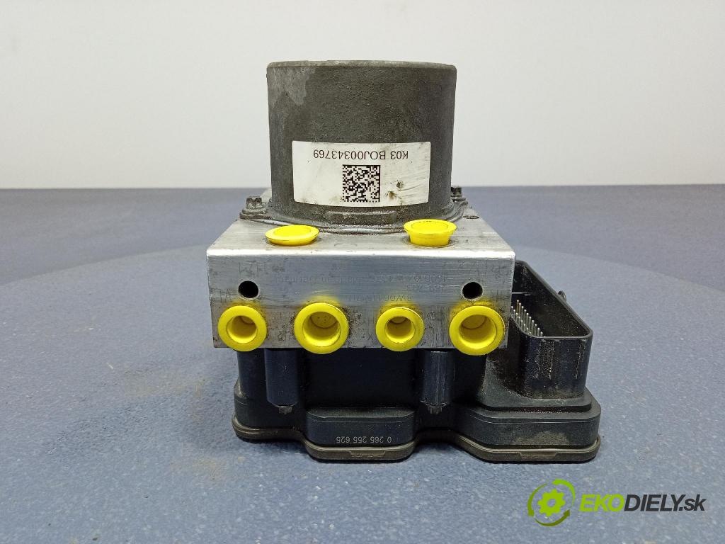 Audi A4 2016 čerpadlo ABS x 8W0614517H