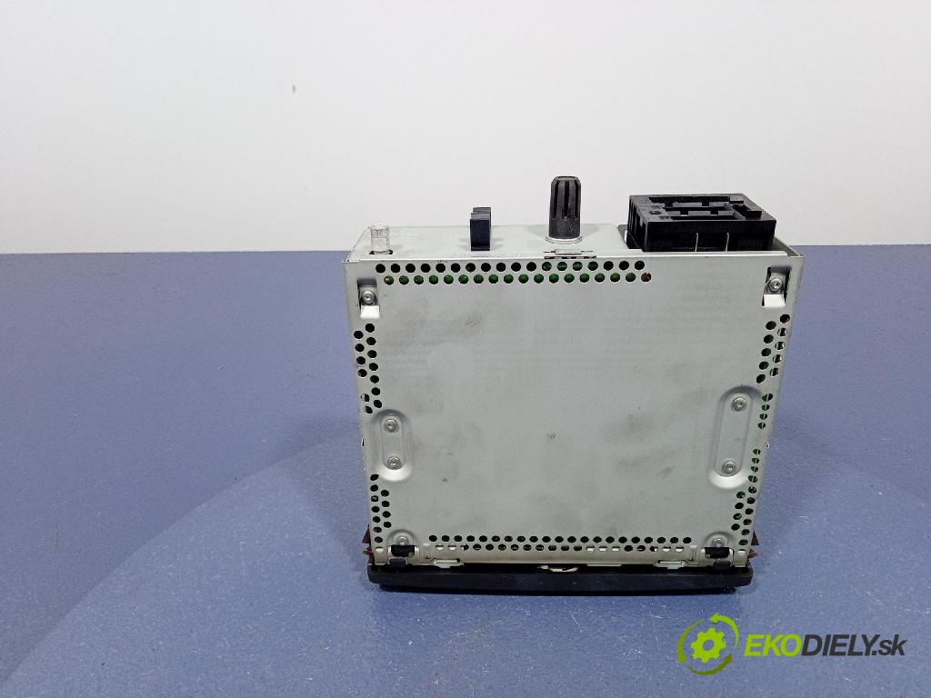 Renault Trafic 2010 Radio I Navigácia: 281150049R