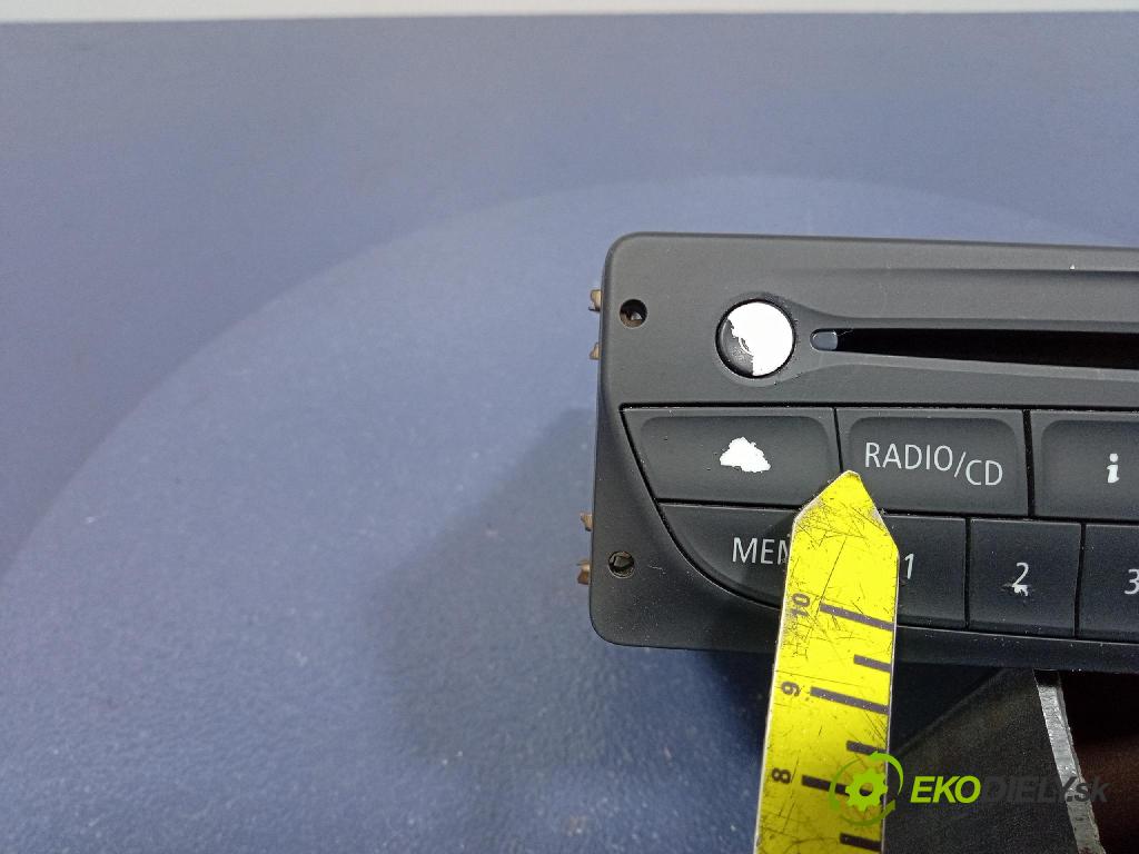 Renault Trafic 2010 Radio I Navigácia: 281150049R