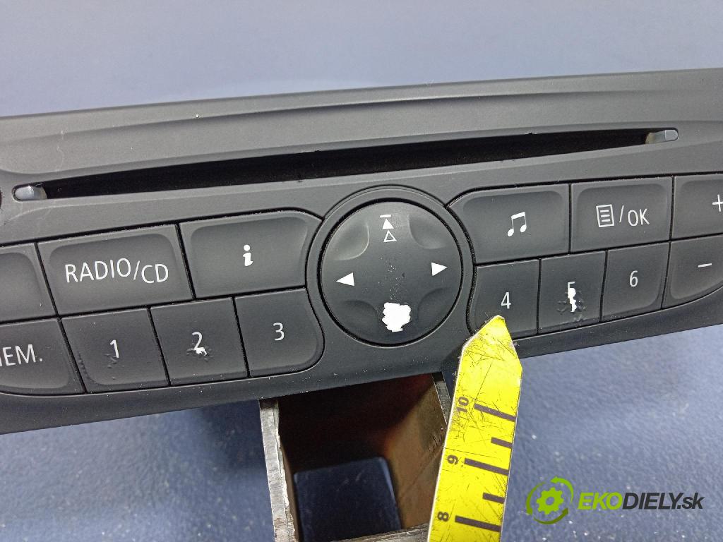 Renault Trafic 2010 Radio I Navigácia: 281150049R