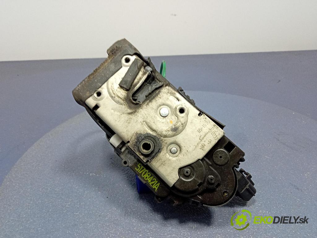 Fiat Croma 2005 zámek dveře před Levý: 51708421A
