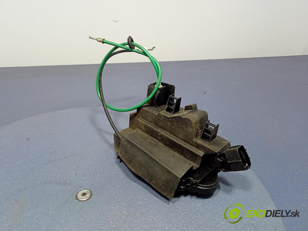 Fiat Croma 2005 zámek dveře před v pravo: 51708428A