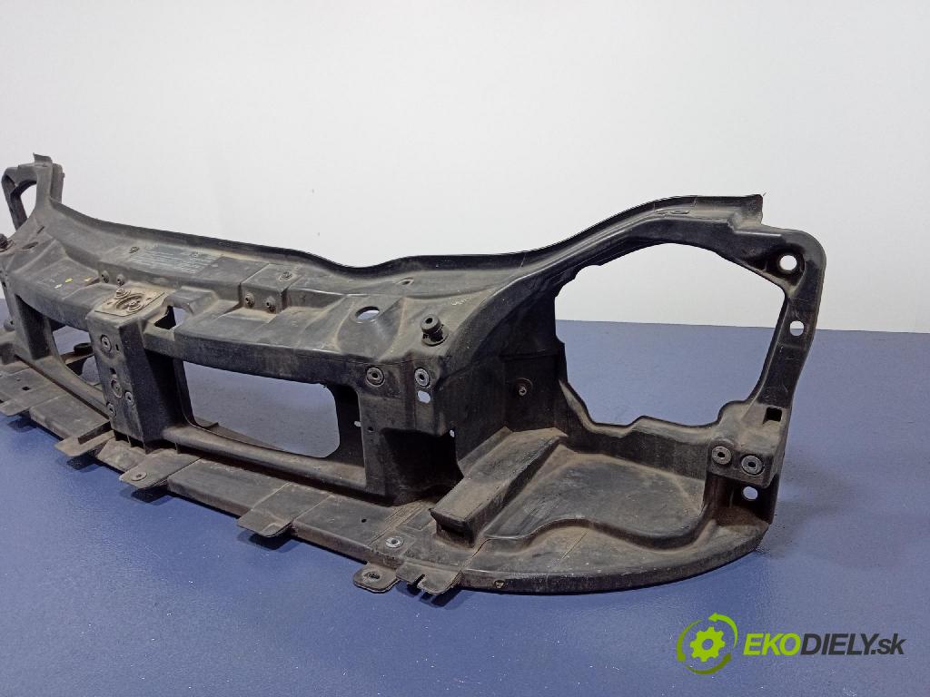 Renault Trafic 2010 výztuha Čelní / stěna Přední 8200411923