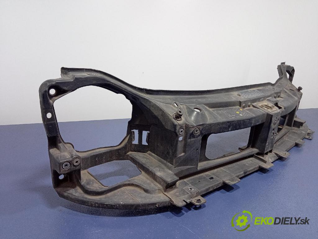 Renault Trafic 2010 výztuha Čelní / stěna Přední 8200411923