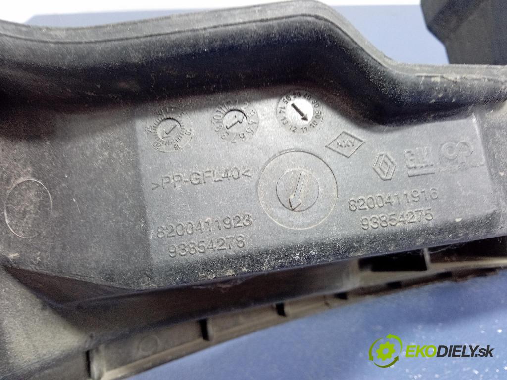 Renault Trafic 2010 výztuha Čelní / stěna Přední 8200411923