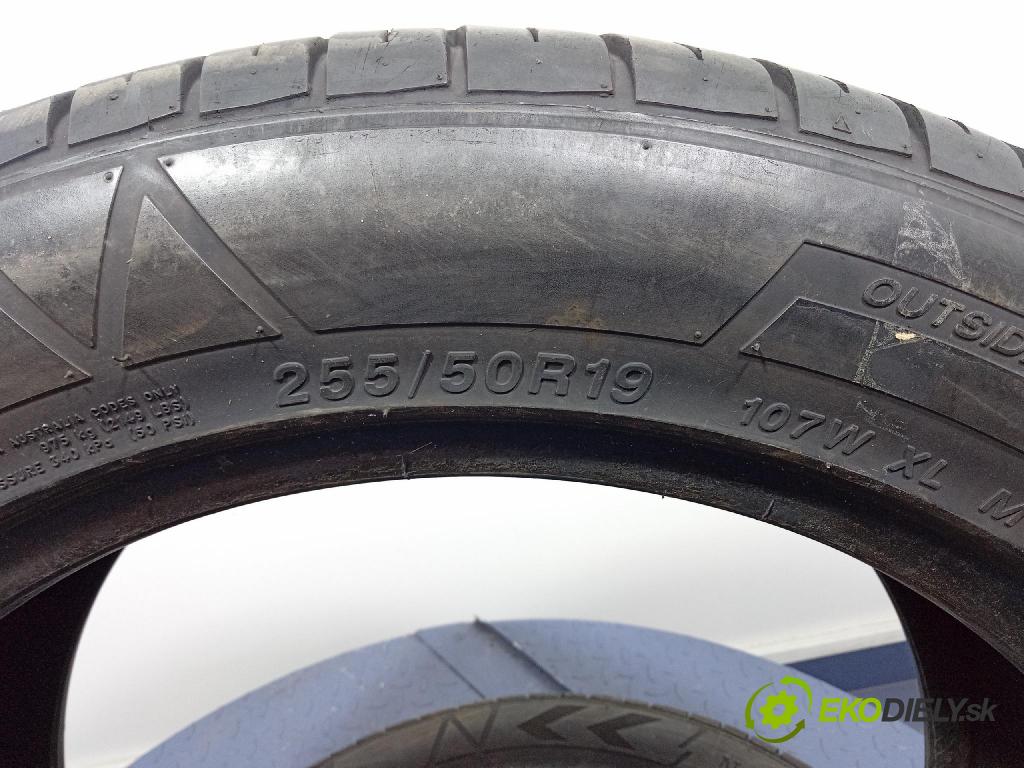 Volvo XC60 2020 pneumatiky: Leto: 6970364571529