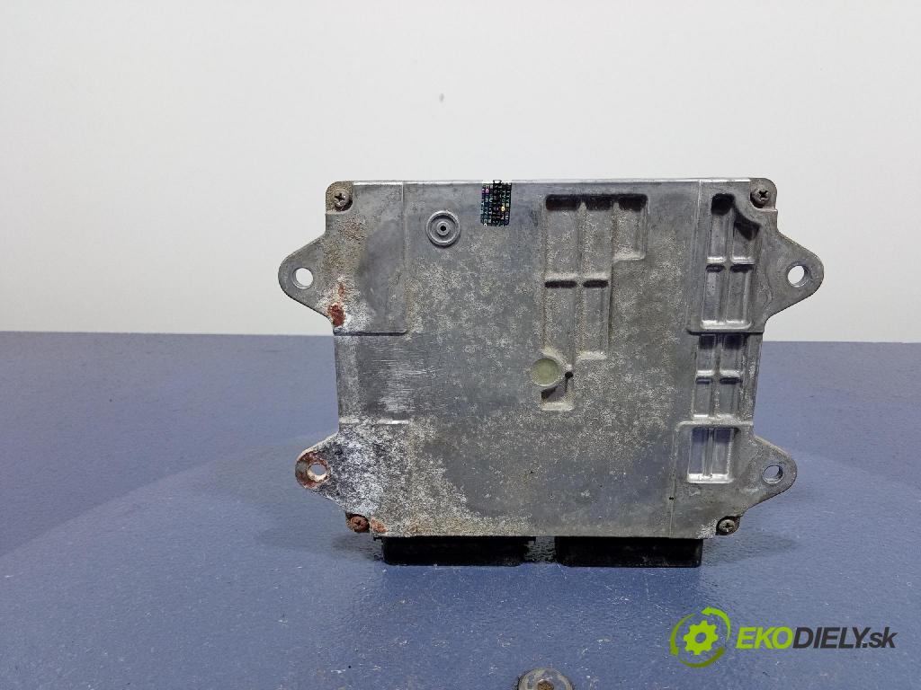 Mitsubishi Colt 2006 riadiaca jednotka Motor: 1860A708