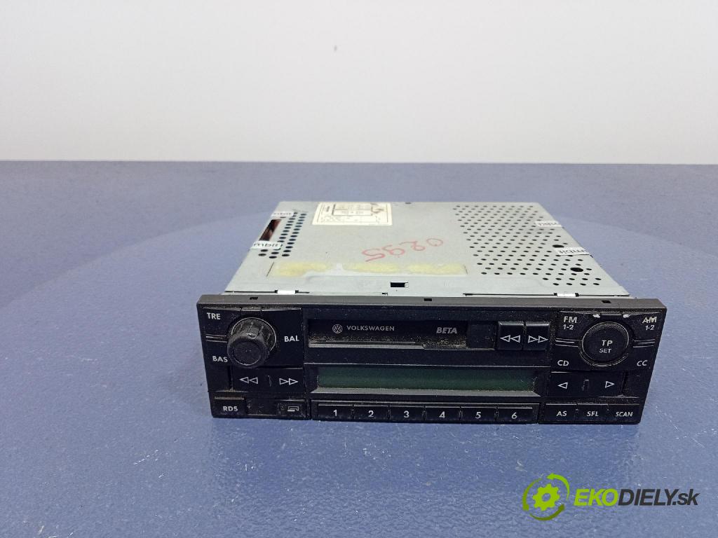 Volkswagen Polo 2006 Radio I Navigácia: