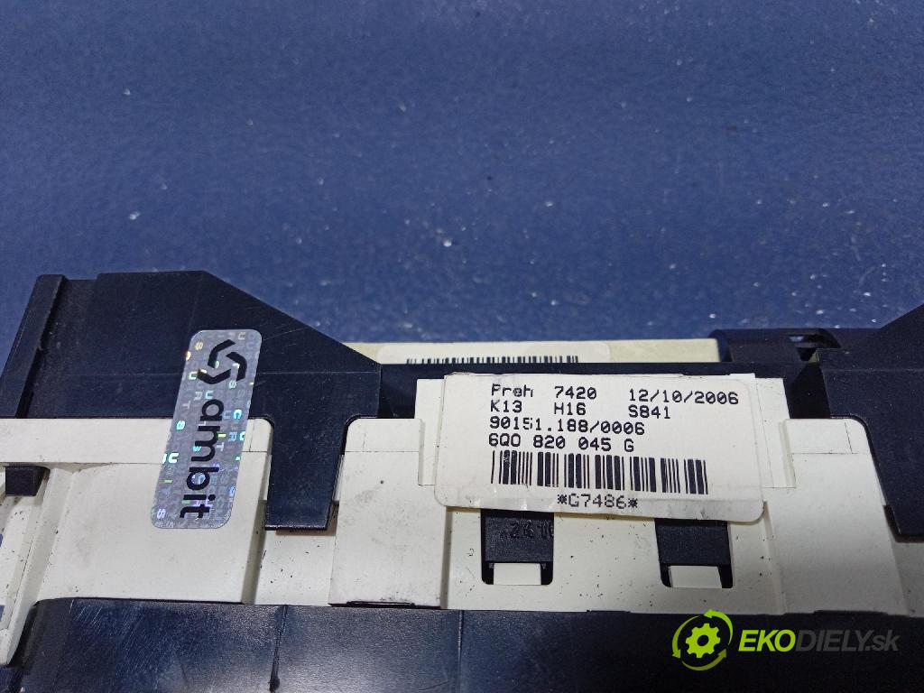 Volkswagen Polo 2006 prepínač Klimatizácia: Prúd vzduchu: 6Q0820045G