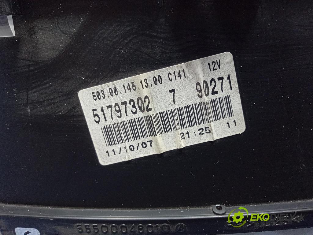 Fiat Doblo 2008 Přístrojová deska 51797302