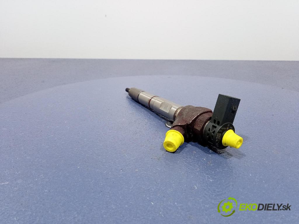 Audi A4 2016 vstrek 04L130277N
