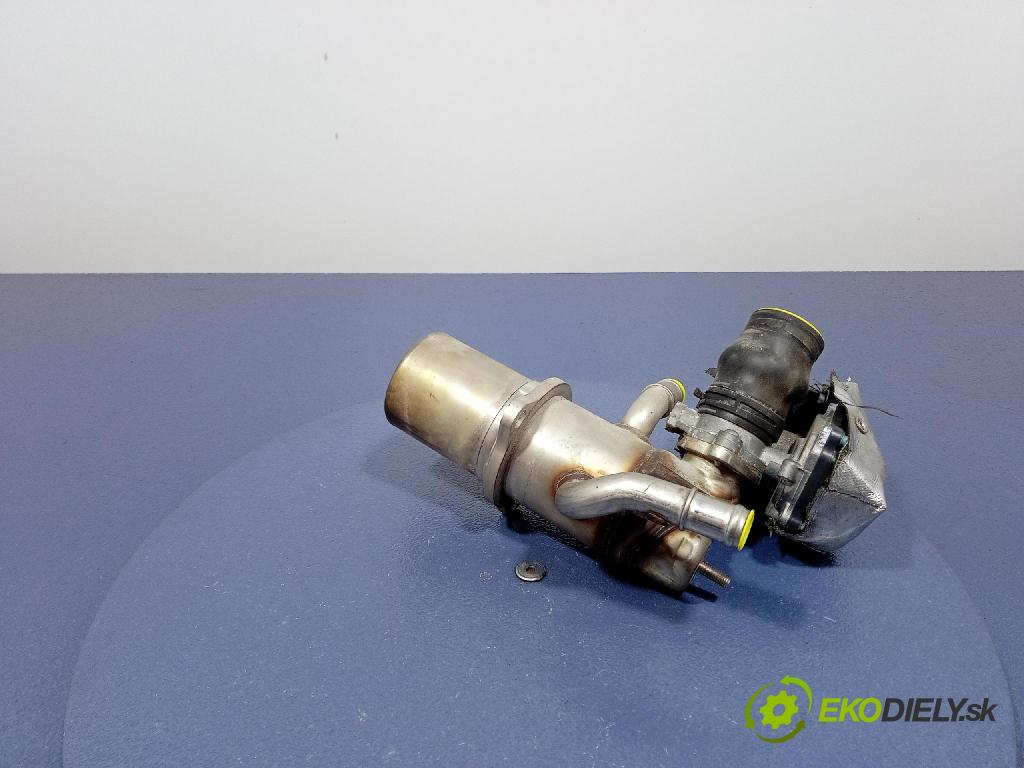 Audi A4 2016 chladič EGR 04L131512A