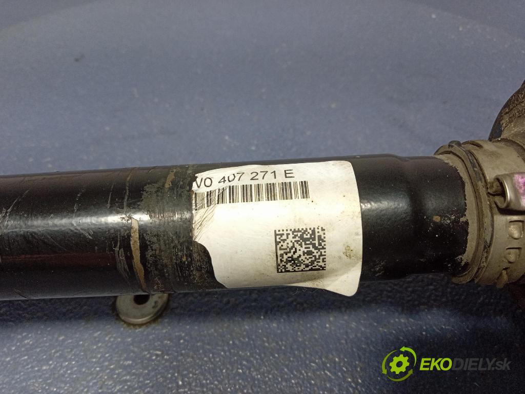 Audi A4 2016 poloos ľavá Predné 8W0407271E