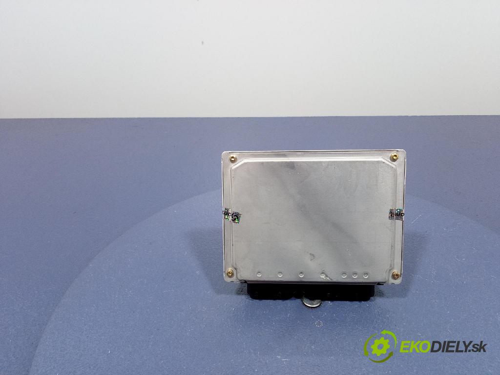 Audi A6 1999 riadiaca jednotka Motor: 3B0907552L