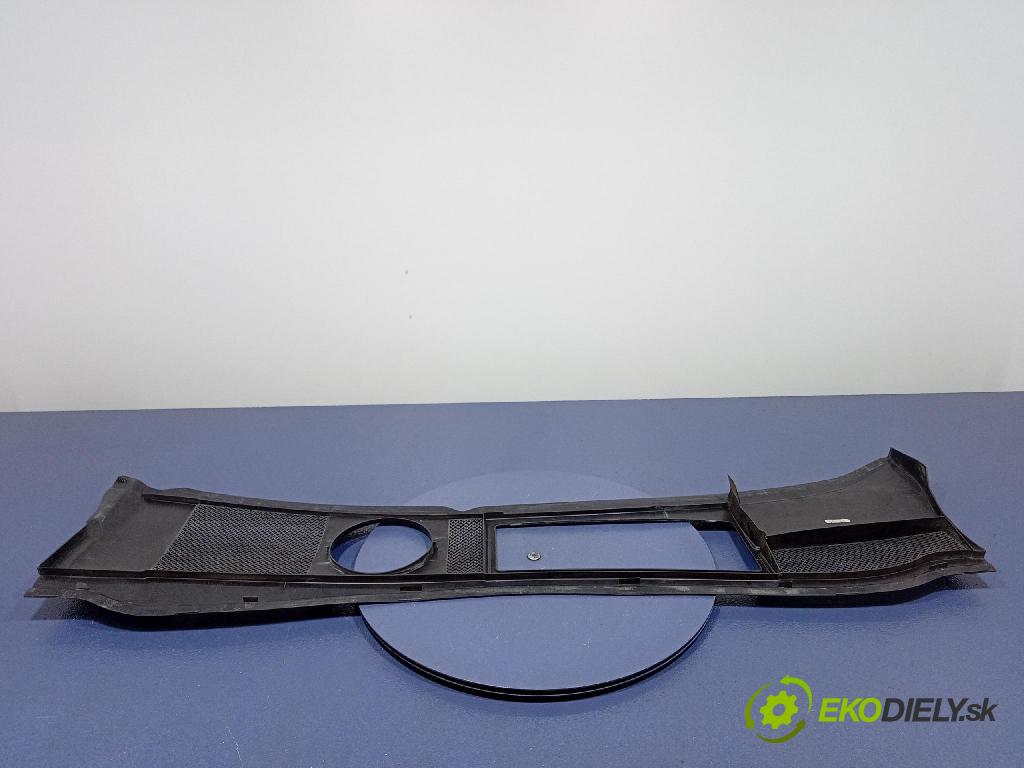 Audi A6 1999 torpédo 4B1819417B