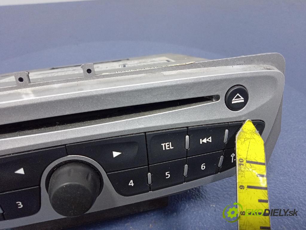 Renault Megane 2010 Radio I Navigácia: 281159389R