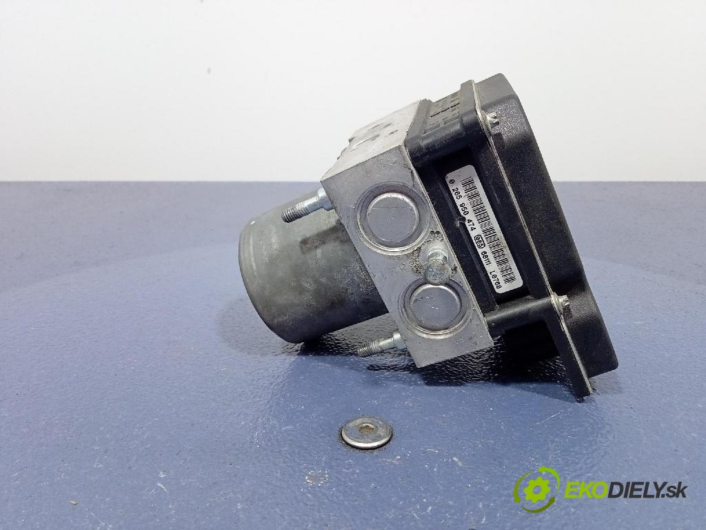 Audi A4 2006 čerpadlo ABS x 8E0614517AK