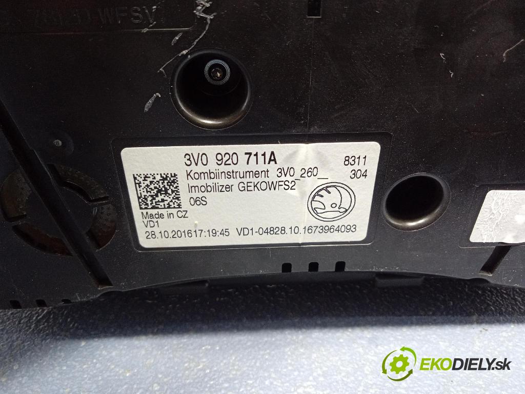 Skoda Superb 2016 Přístrojová deska 3V0920711A