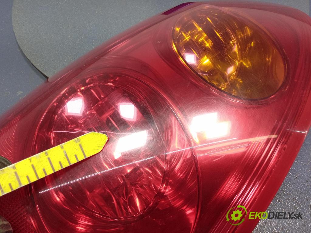 Nissan Primera 2005 světlo Zad: levá Mimo: 26555AU40A