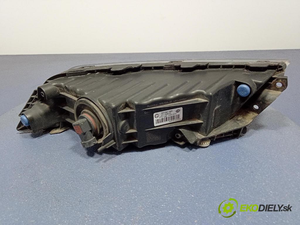 Skoda Superb 2016 Halogen Levý: 3V0941699