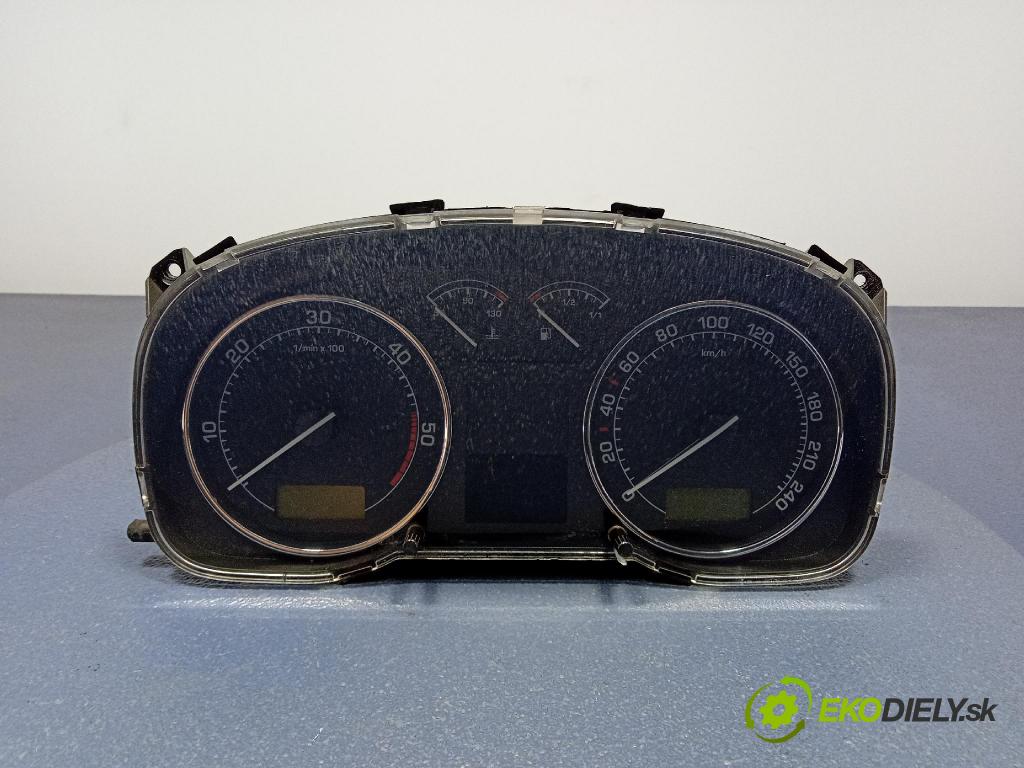 Skoda Octavia 2002 prístrojovka/ budíky 1U0920821K