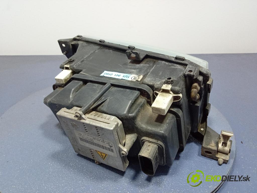 Skoda Octavia 2002 světlo v pravo: 1U1941016G