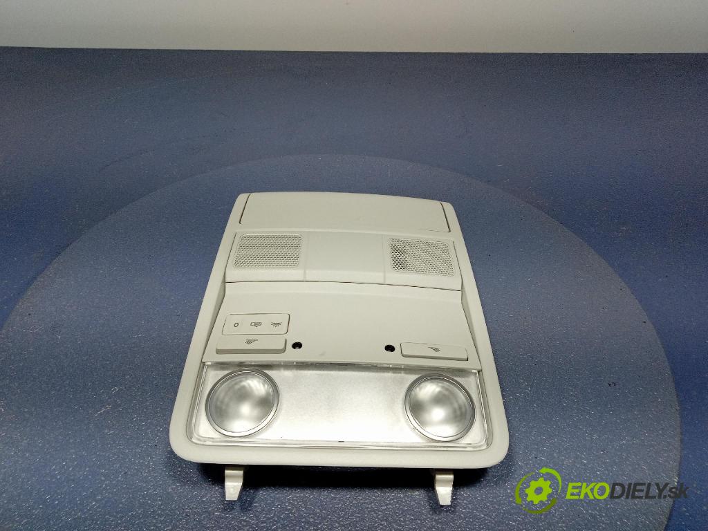 Vw Golf 2010 Lampy Uvnitř 1K0867489E
