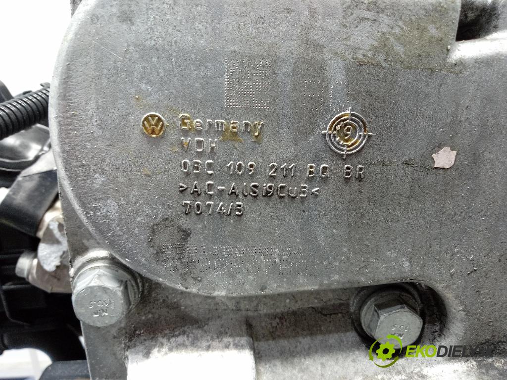 Vw Golf 2010 motor Benzín: CAXA