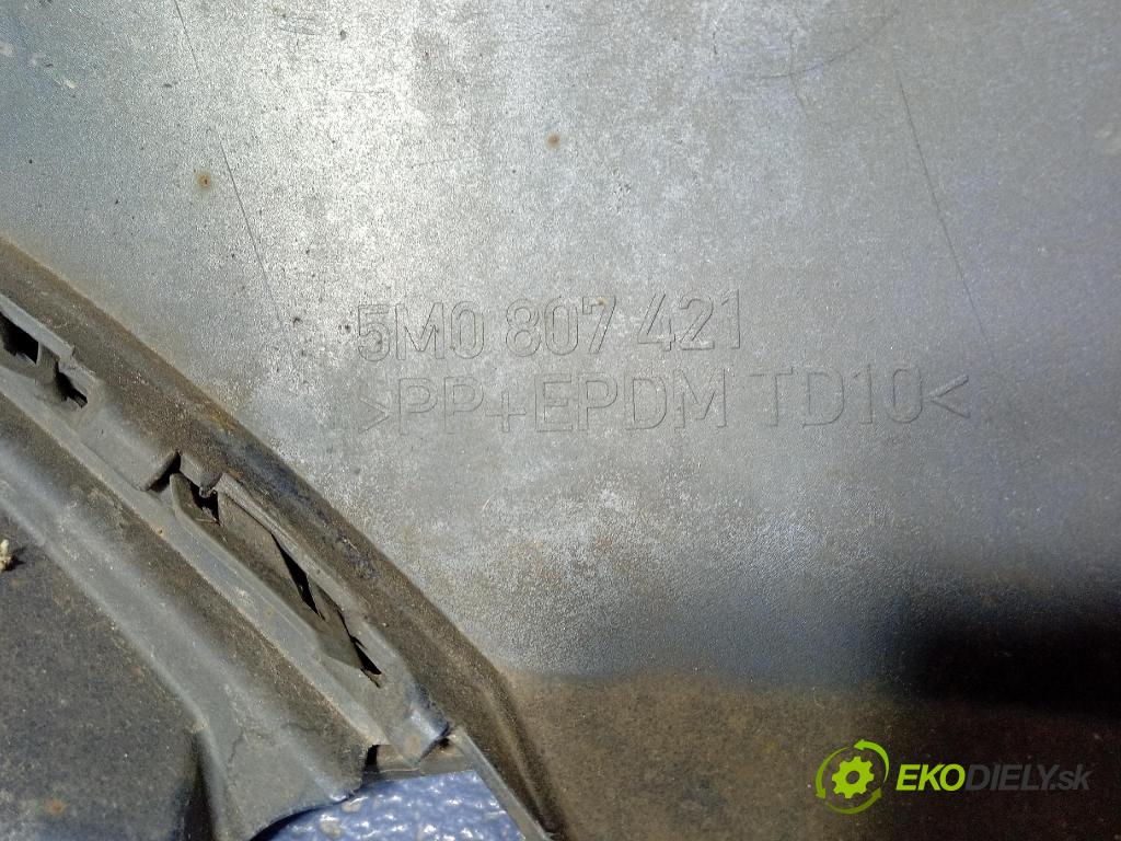 Vw Golf 2010 nárazník Zad: 5M0807421