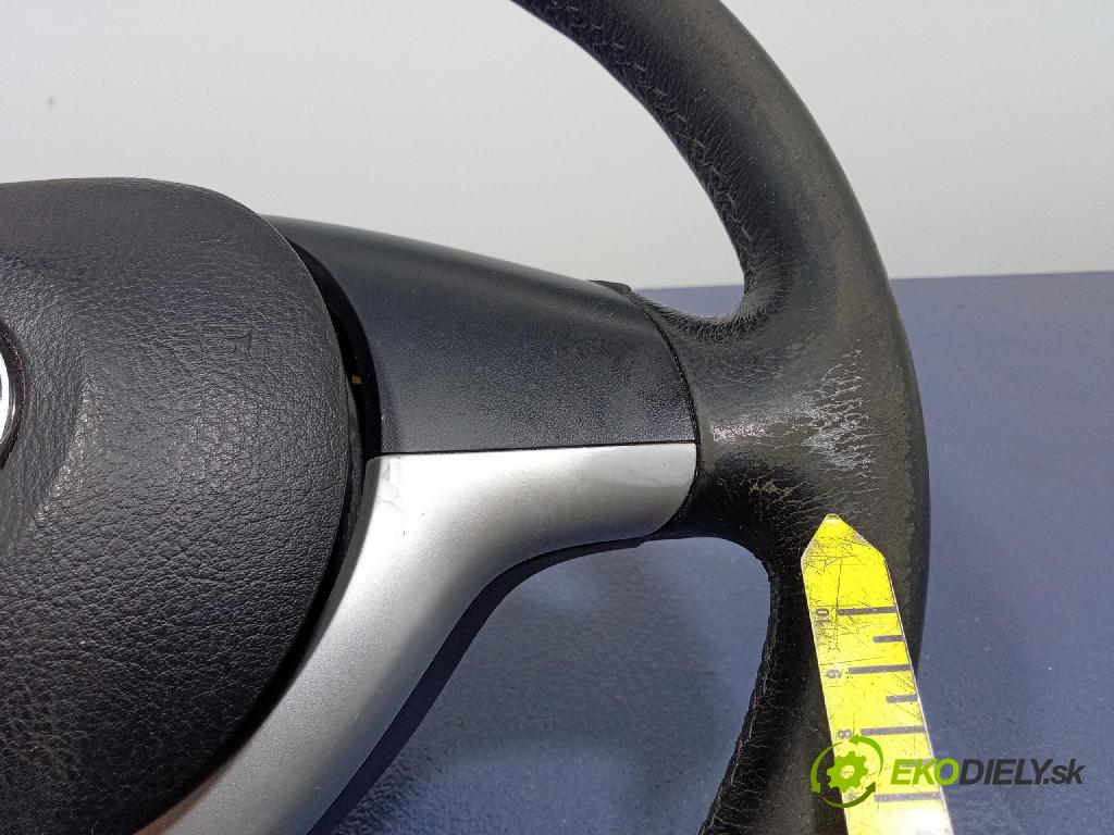 Bmw Seria 3 2001 volant 6755823