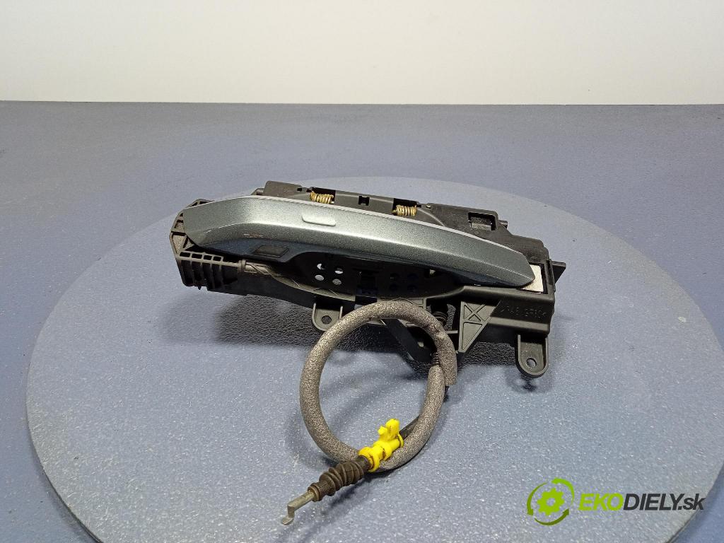 Audi A4 0 klika Zad: Práva: 8W0837812A