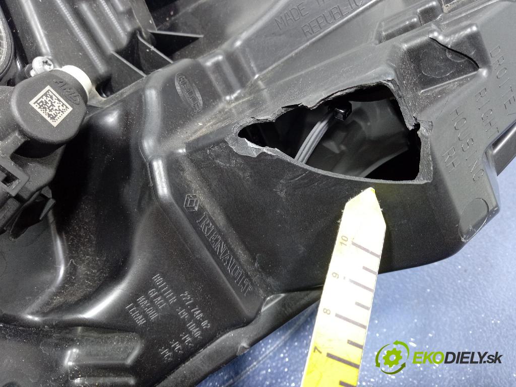 Renault Captur 0 světlo v pravo: 260104525R
