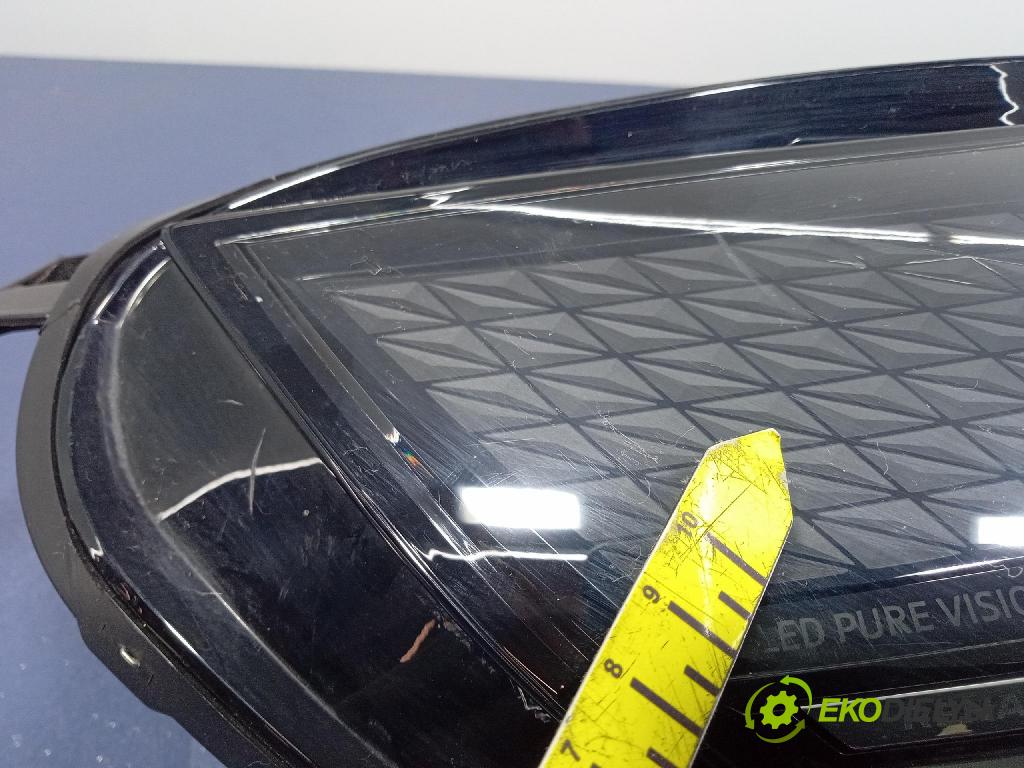 Renault Captur 0 světlo v pravo: 260104525R