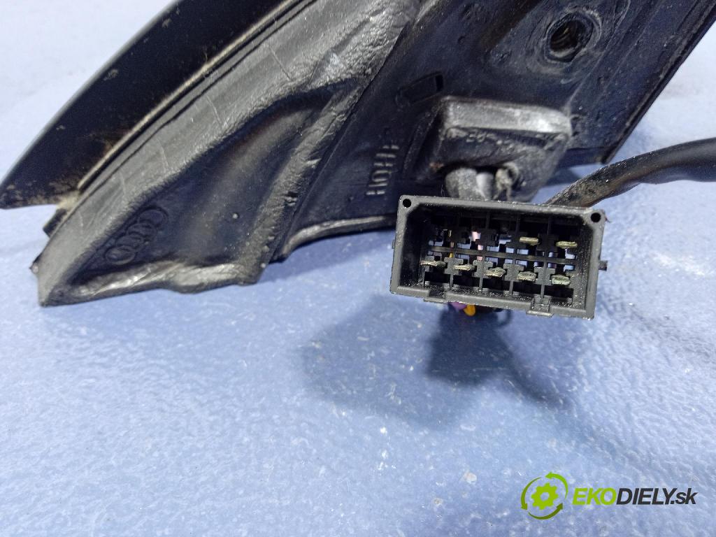 Audi A6 2002 zpětné zrcátko prave