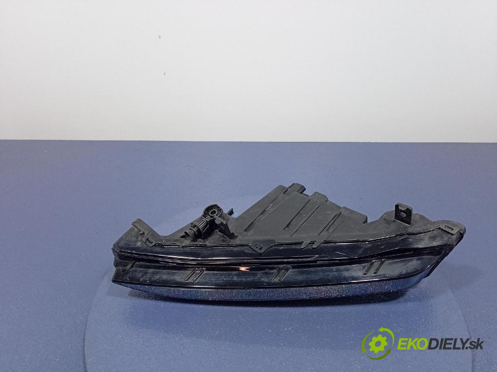 Skoda Superb 0 Halogen v pravo: 90150337