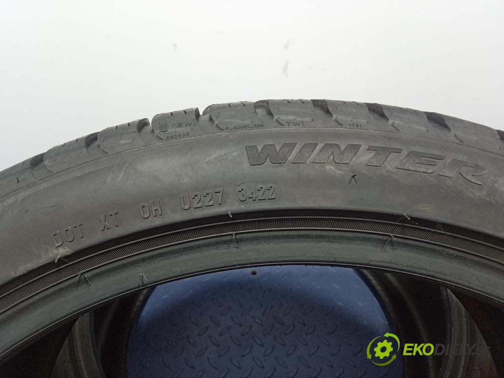 Porsche Panamera 0 pneumatiky: Zima 8019227358582