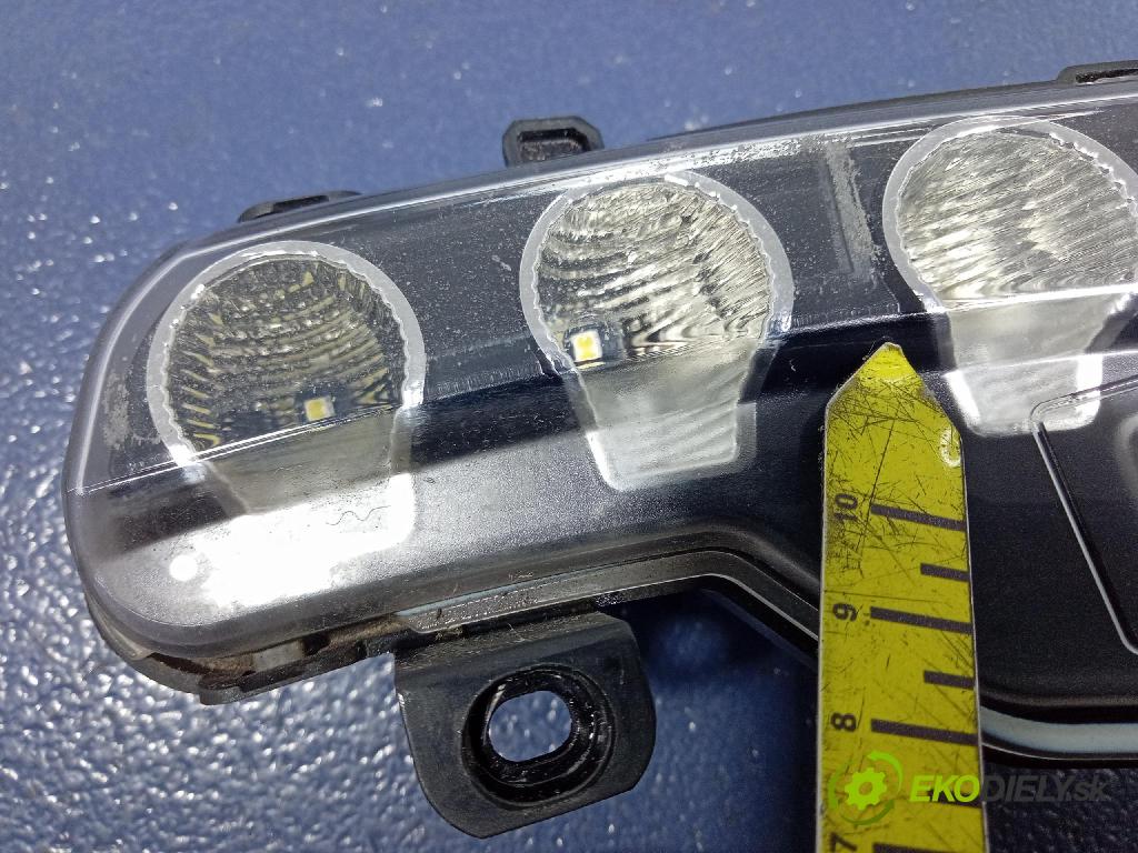 Citroen Ds3 2012 Halogen v pravo: 9671962180