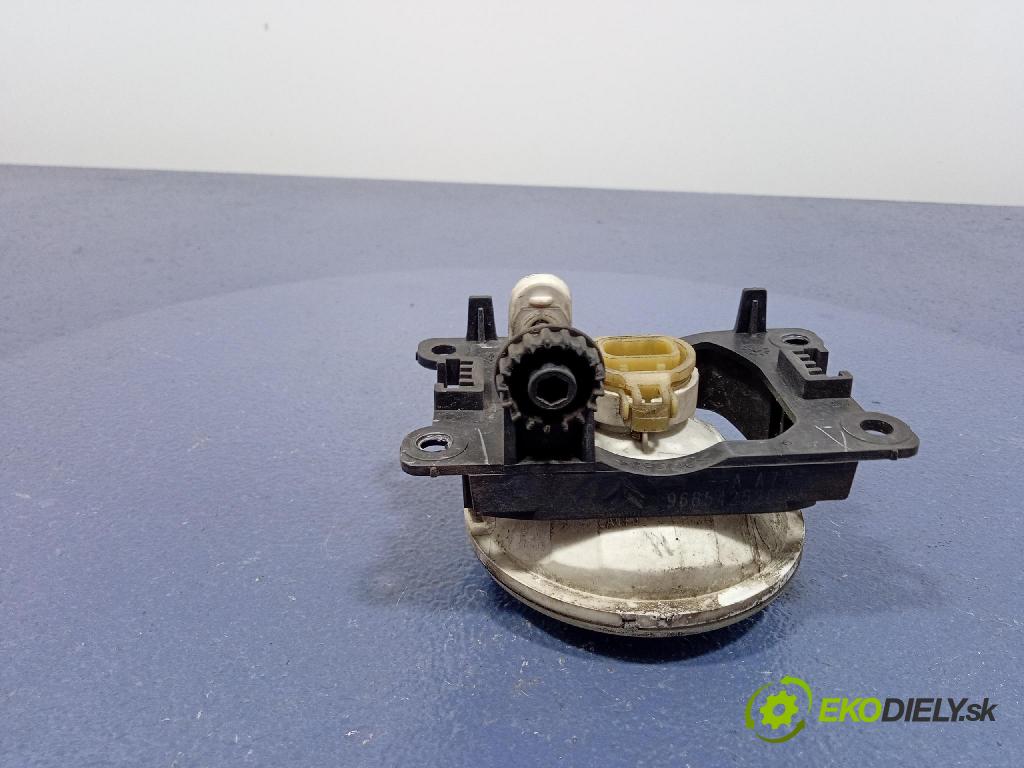 Citroen Ds3 2012 Halogen v pravo: 9685425280