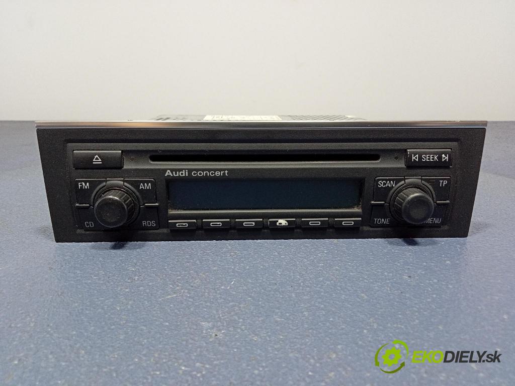 Audi A4 2003 Radio I Navigácia: 8E0035186J