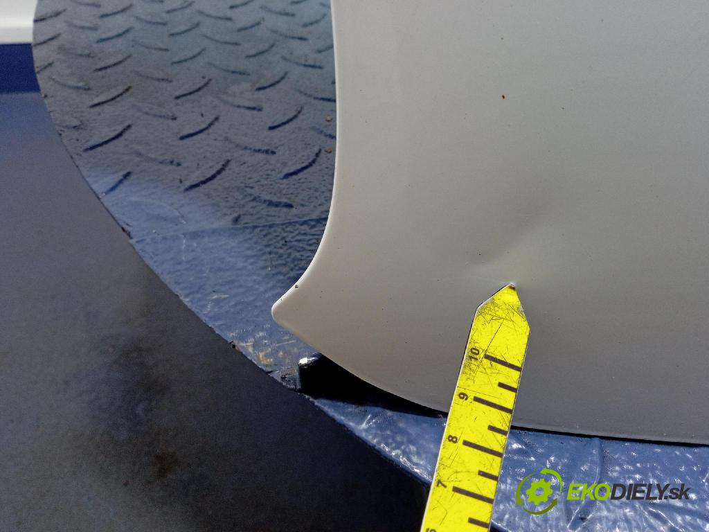Citroen Ds3 2012 zadní dveře kufra: kufr