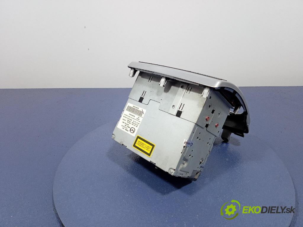 Mazda 5 2007 Radio I Navigácia: CC9366AR0
