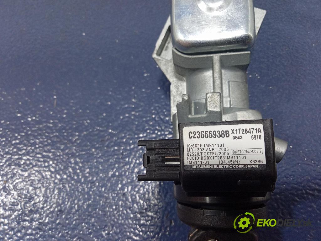 Mazda 5 2007 riadiaca jednotka Motor: RF7P18881P