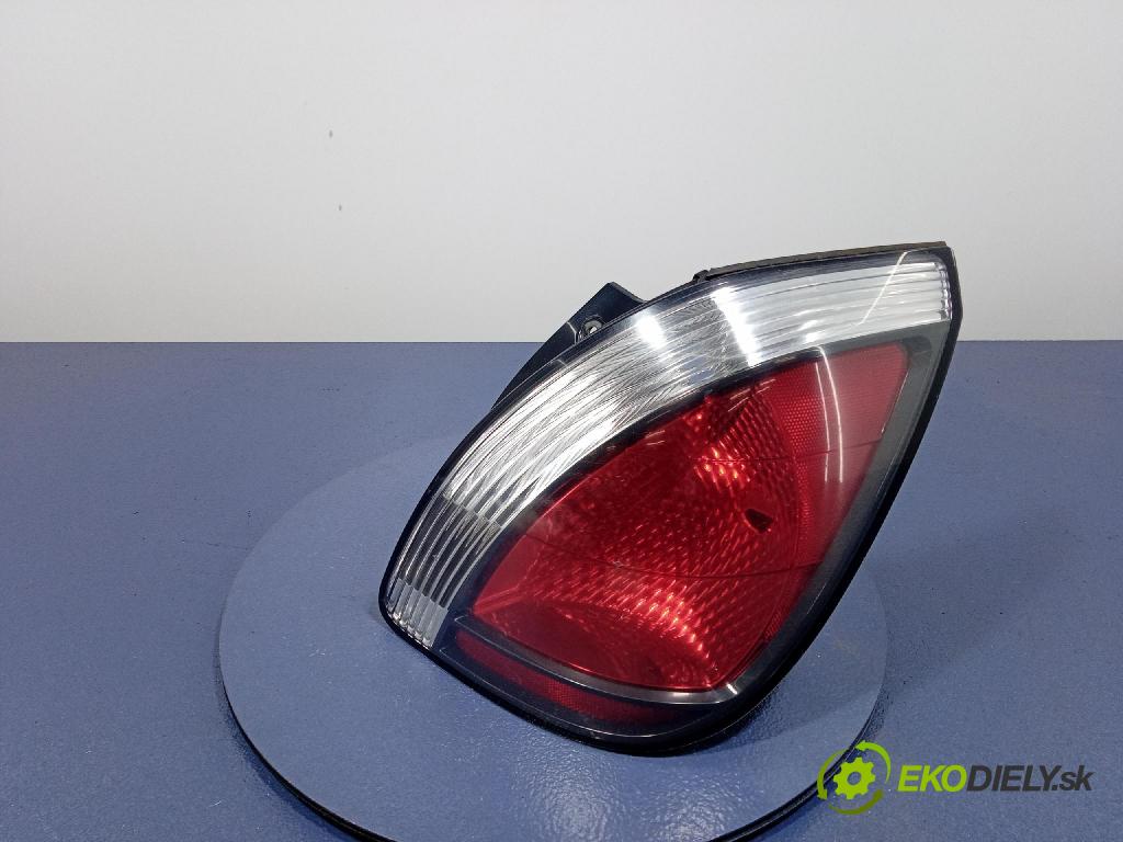 Kia Rio 2006 světlo Zad: Práva: Mimo: 92402-1G2R