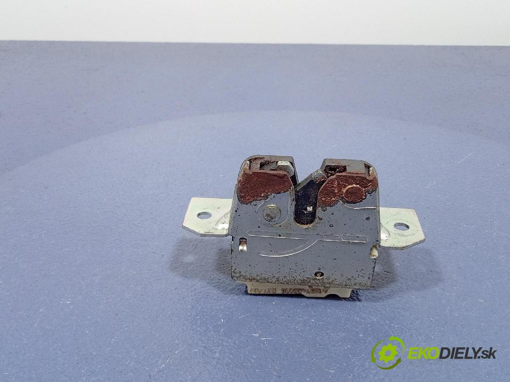 Mercedes A 200 2005 zámek Klapky: kufr A1697400036