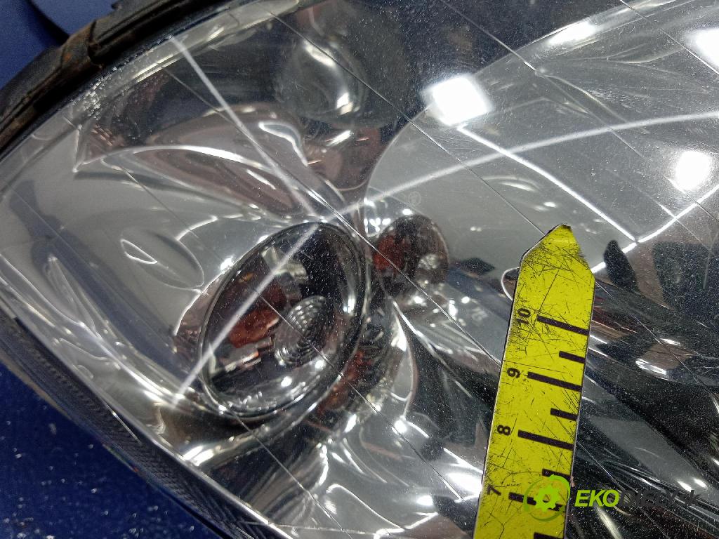 Mercedes A-Klasa 2005 světlo v pravo: A1698200261